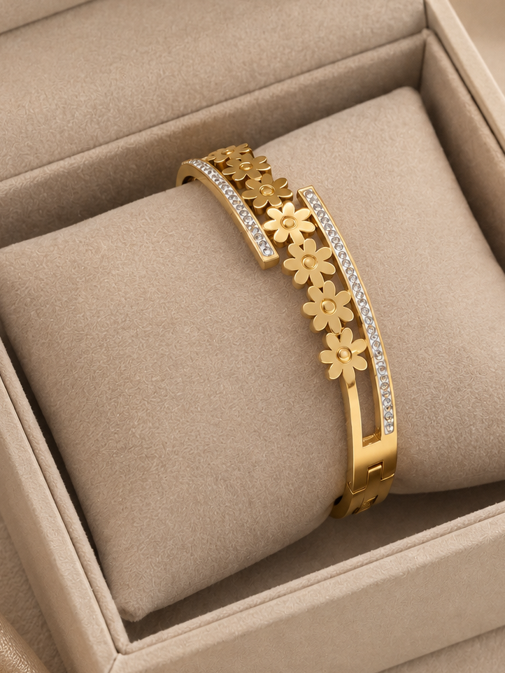 Floral Crystal Gold Bracelet ✨